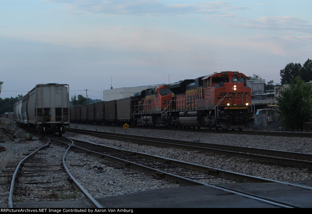 BNSF 9222